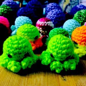 Mini octopus amigurumi set of 2